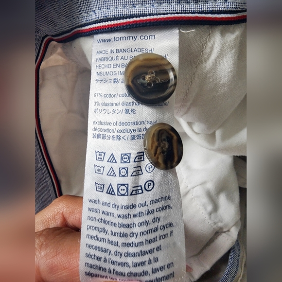 Men's Beige Tommy Hilfiger Chino Pants - Picture 2 of 5